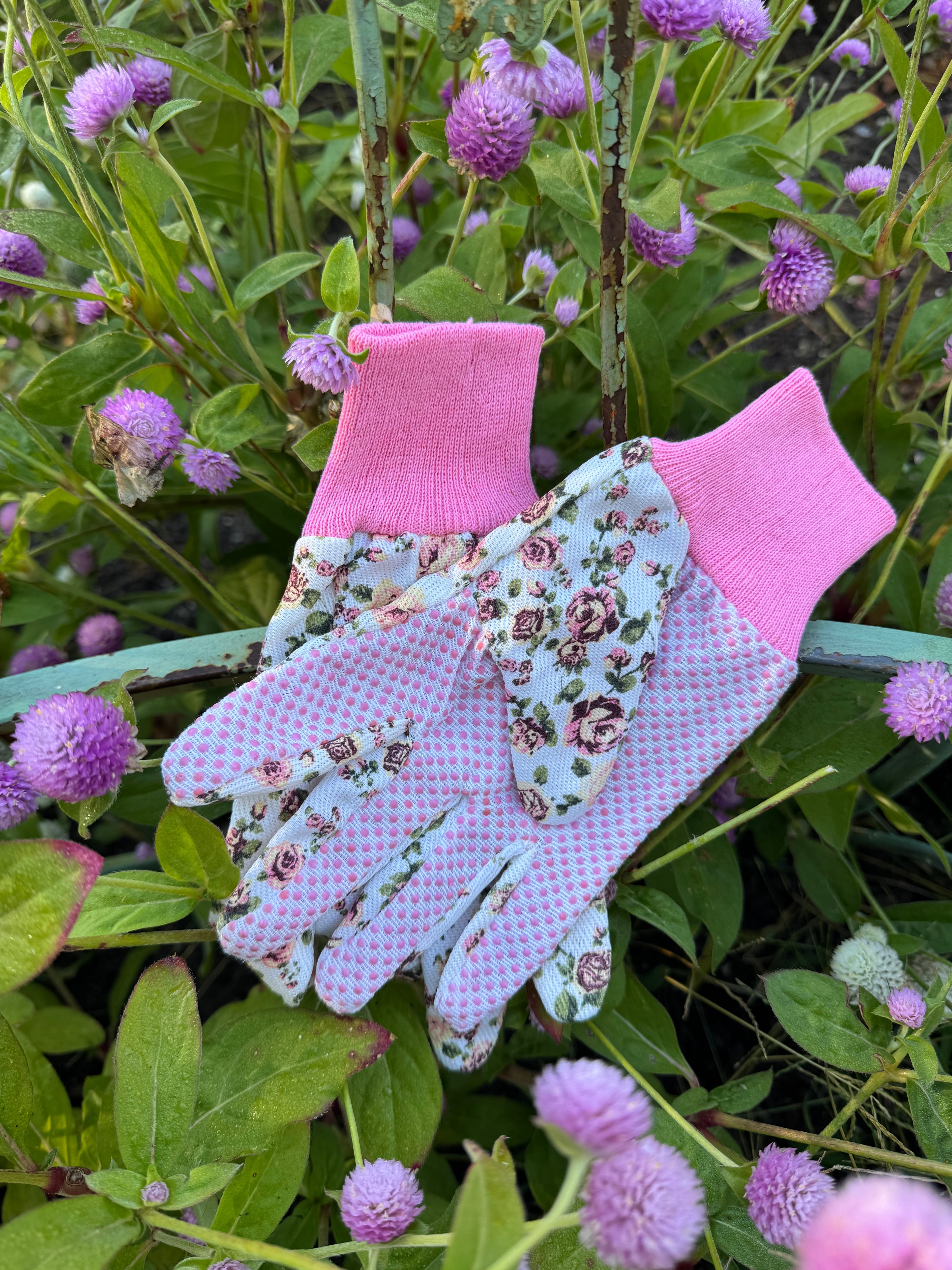 Herb Growing Kit – Seeds, Gloves, and Garden Shears